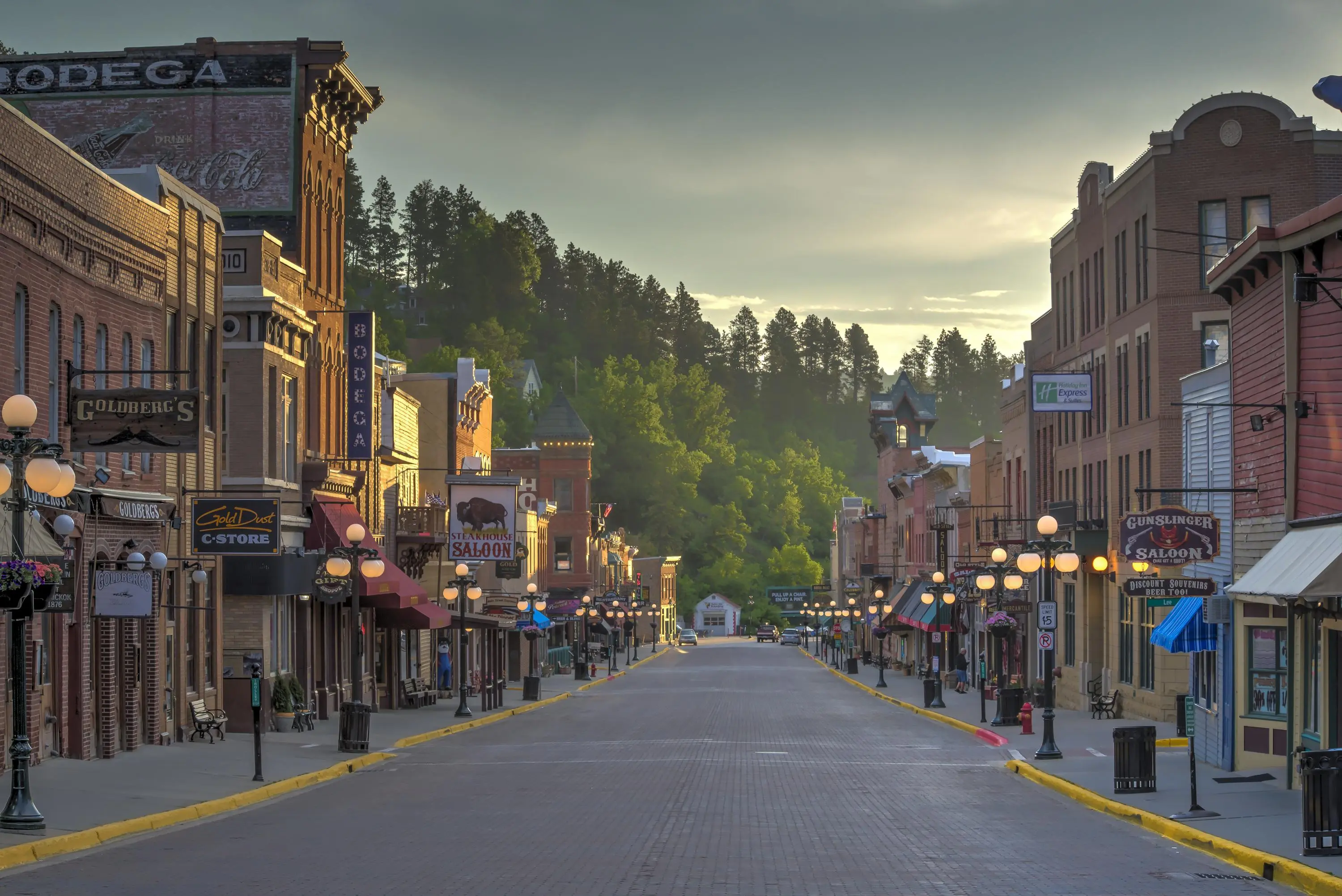Hotels in Deadwood SD - 10 best stays
